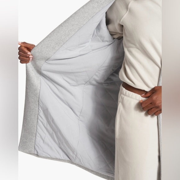 NWT Vuori Soho Melton Trench Women's Wool-Like Jacket Light Heather Grey - Picture 6 of 9